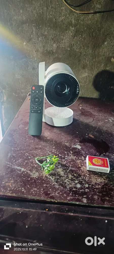 Projector for sale