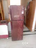 Samsung double door 275 liter
