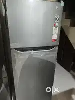 LG DOUBLE DOOR 280 LITERS  FRIDGE