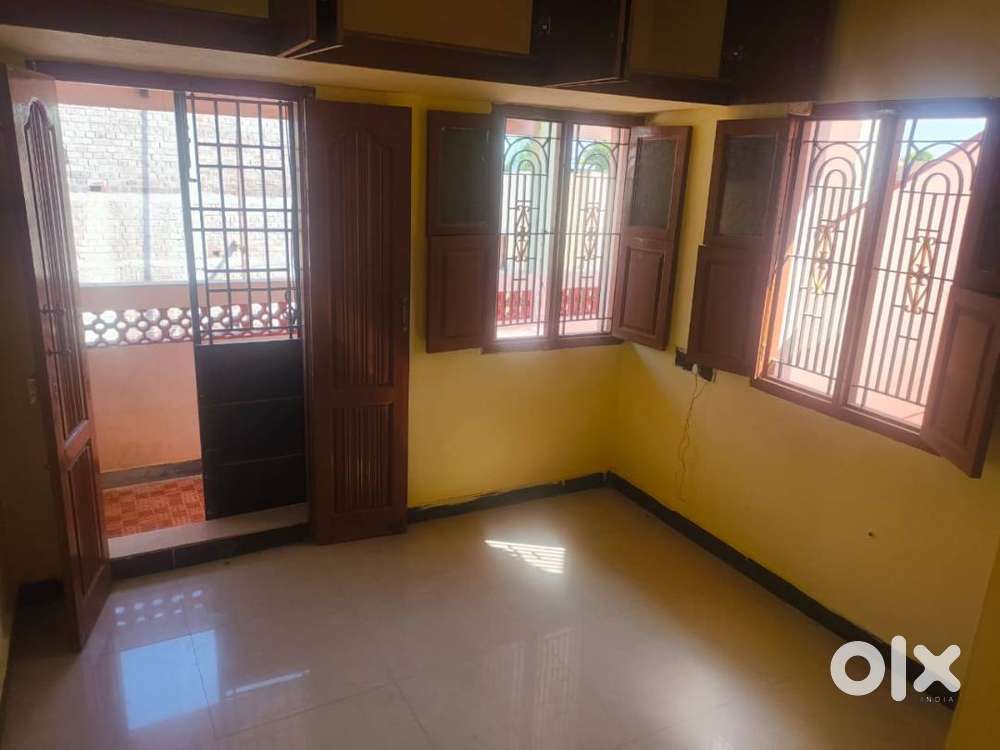 Office cum warehouse space in GR Nagar