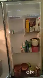 With bill In warranty 192 Ltr samsung fridge for sale