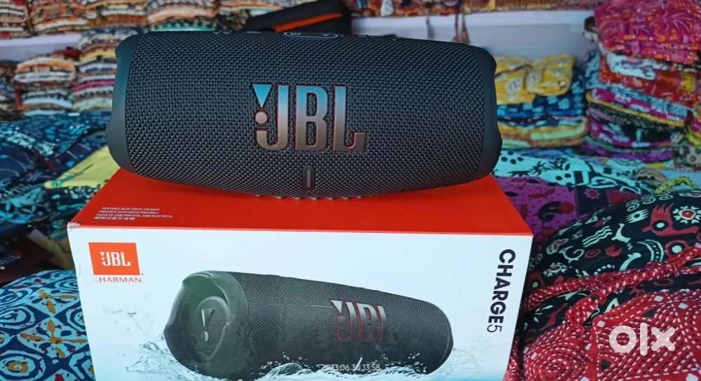 JBL Charge 5 only 2 months old with bill, box and all accessories.