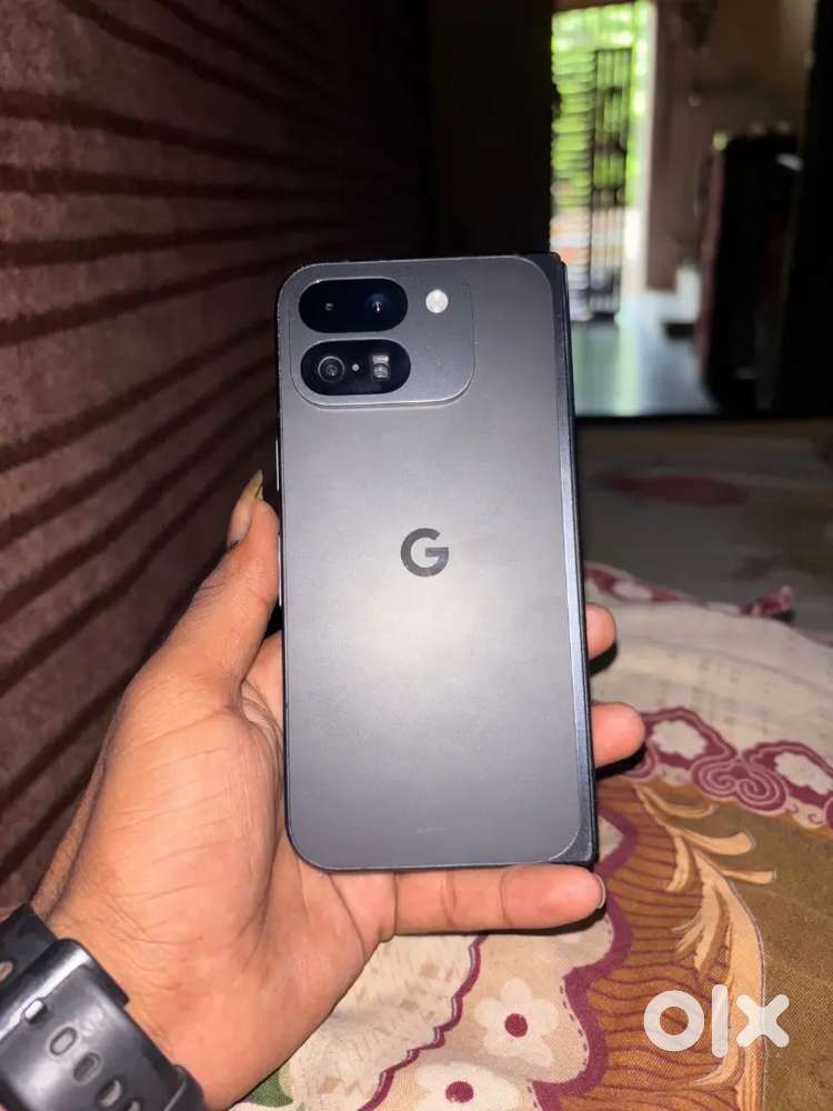 Google pixel 9 Pro folder