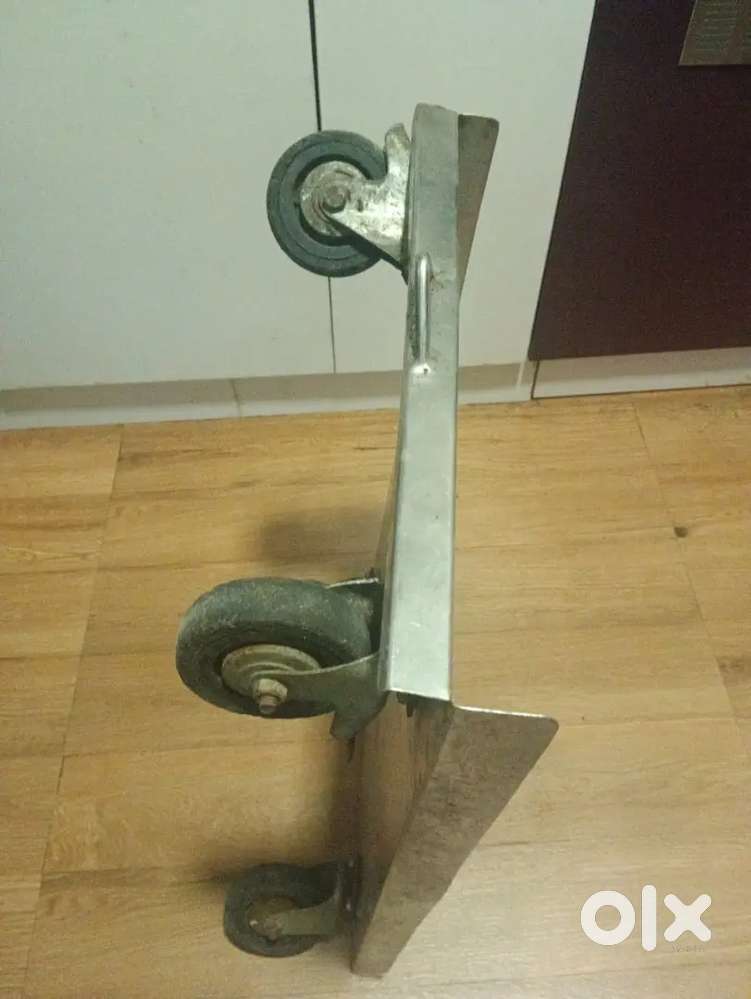 Trolley for restaurant