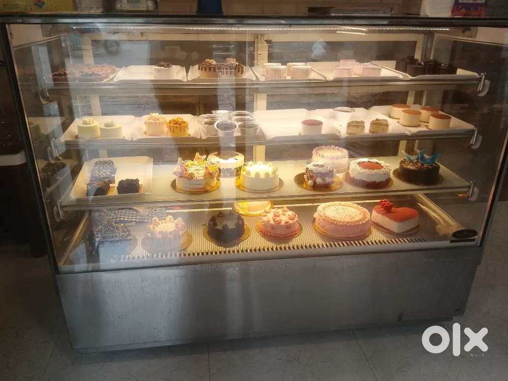 Cake Display counter