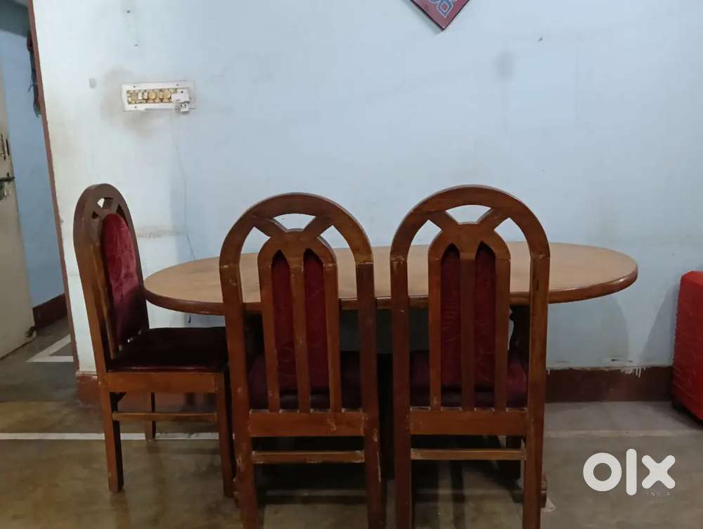 TEAK DINING TABLE SET