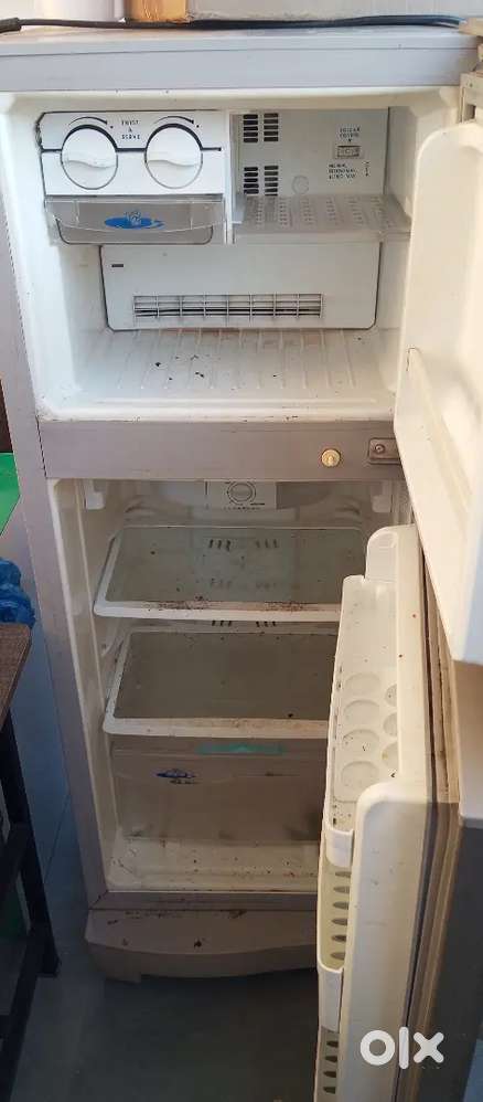 Second hand hotel equmenits