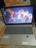 HP LAPTOP WITH BAG