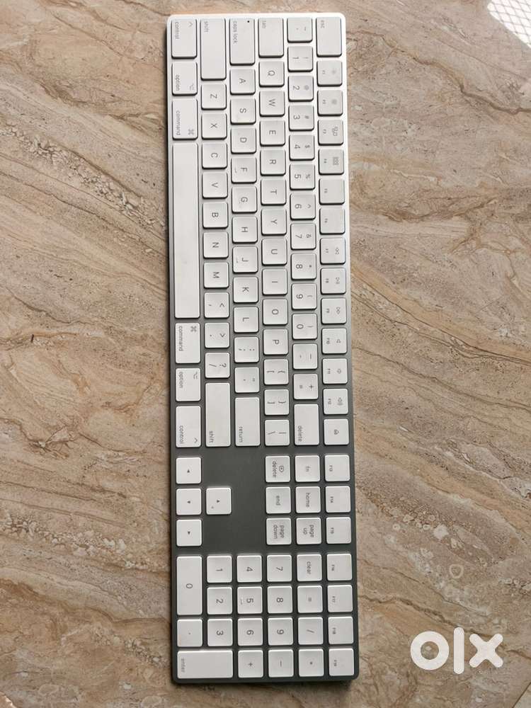 Apple wireless keyboard