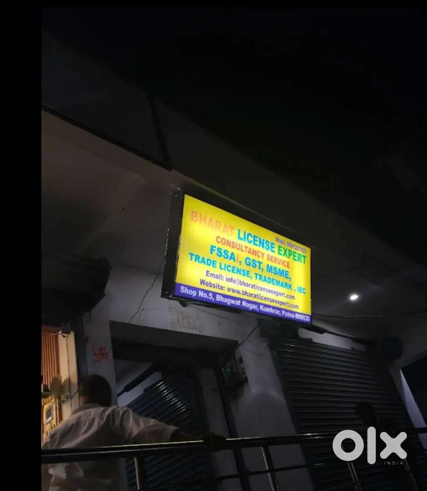 Urgent Requirement for female Telecaller/Customer care executive