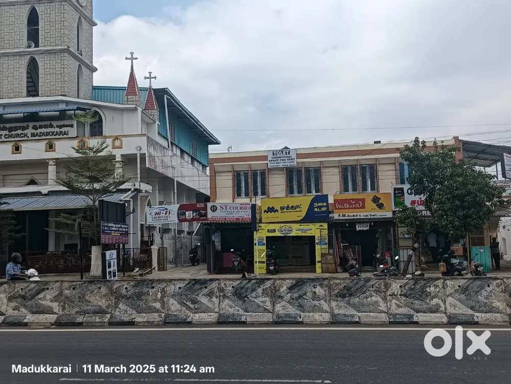 Commercial space available for rent in Madukkarai