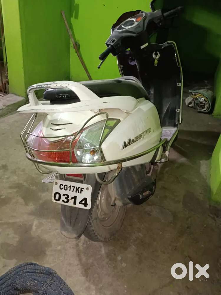 Mestro scooty 2013 model