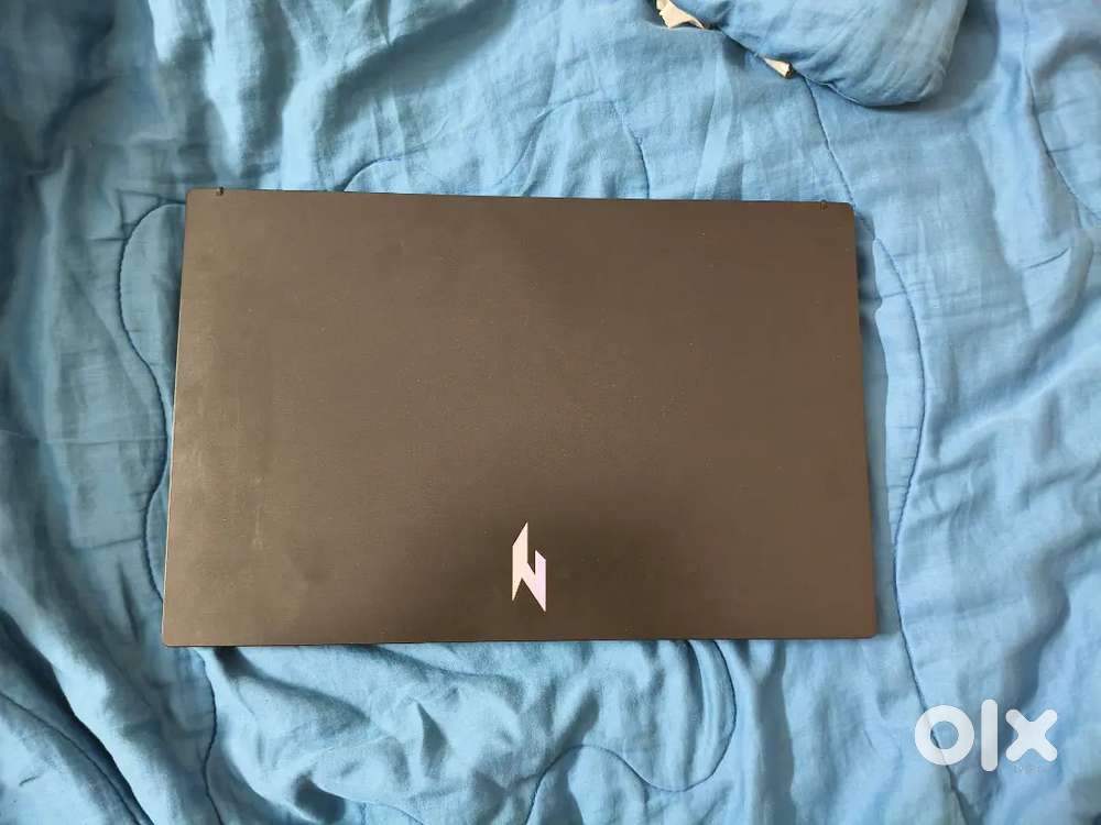 Acer Nitro V15  RTX 4050  Ryzen 7 

32GB RAM 

Excellent Condition