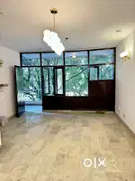 Chittaranjan Park 2BHK Park Facing
