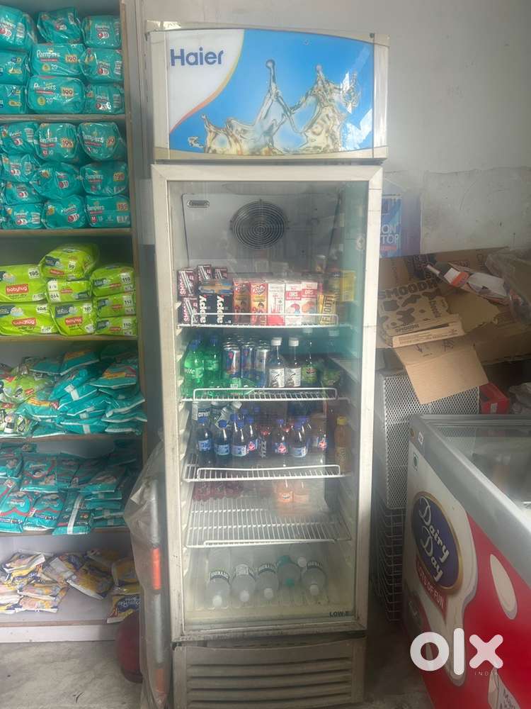 Col drinks fridge
