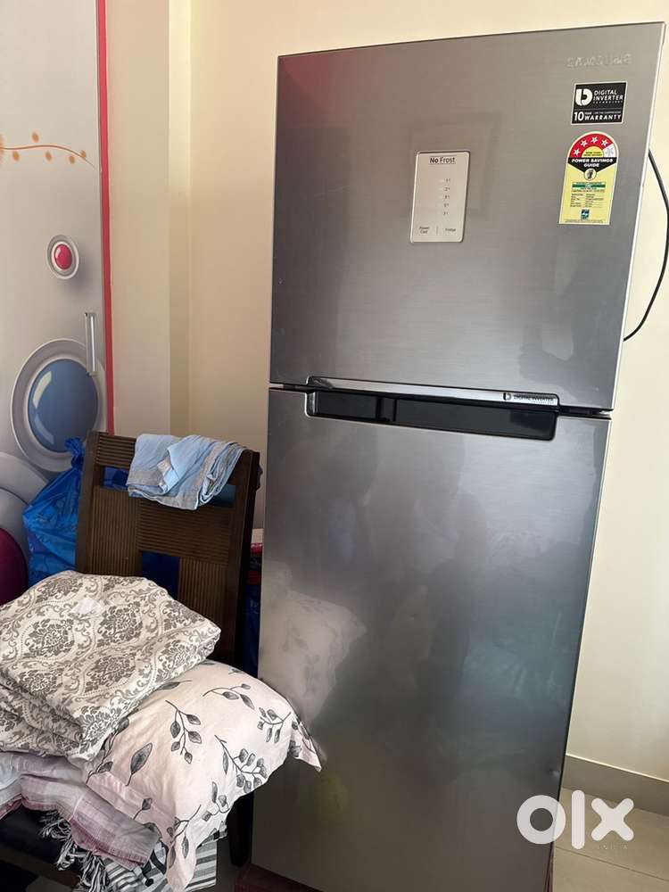 Samsung double door refrigerator 253litres 4 star