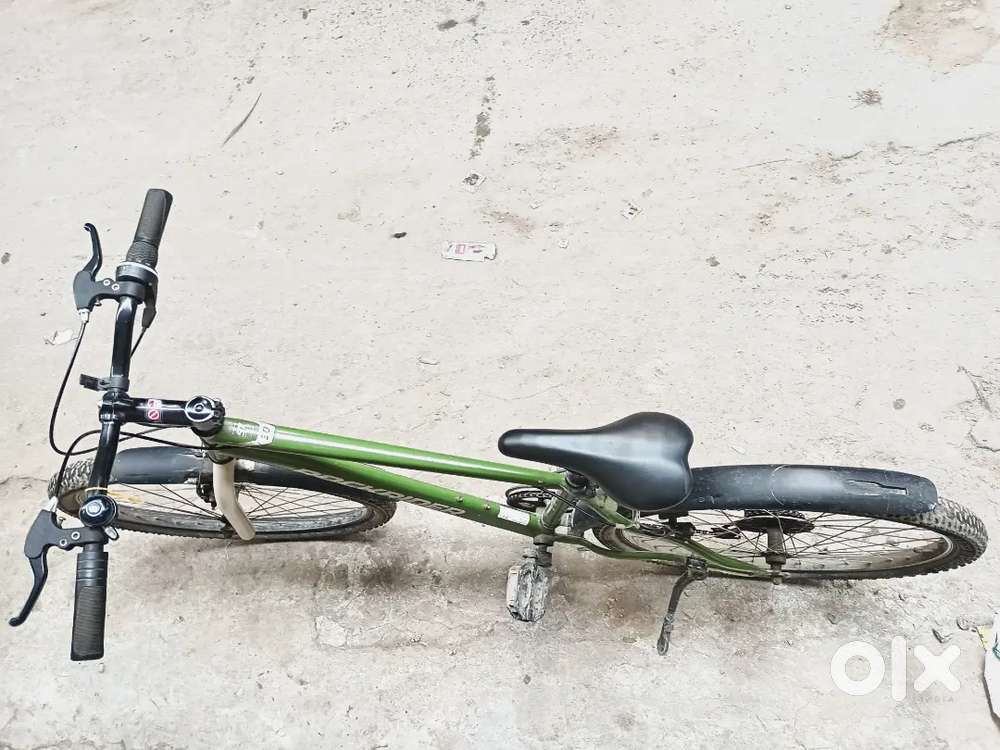 Decathlon ST 30 , 7 speed cycle