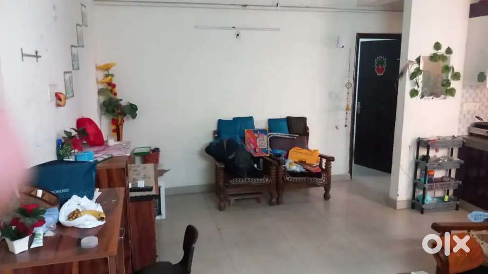 2bhk semi furnished