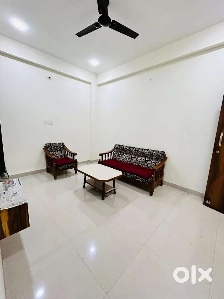 Newly 1bhk fully furnished flat for rent in Tulsi Nagar indore
