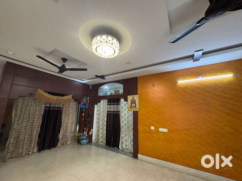 (ID GNT07)4 BHK Duplex Flat for Resale in Chandramouli Nagar !!