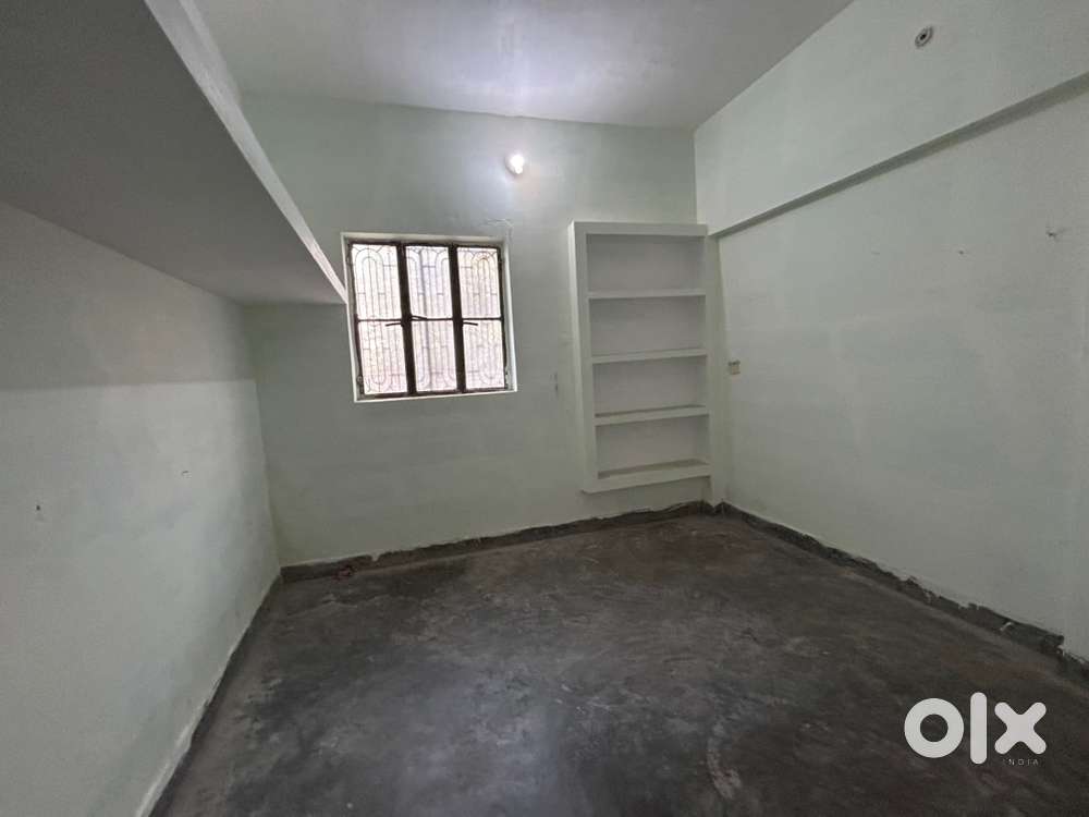 Excellent Room for Staying and studying