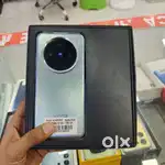 Model Vivo X200 12/256GB