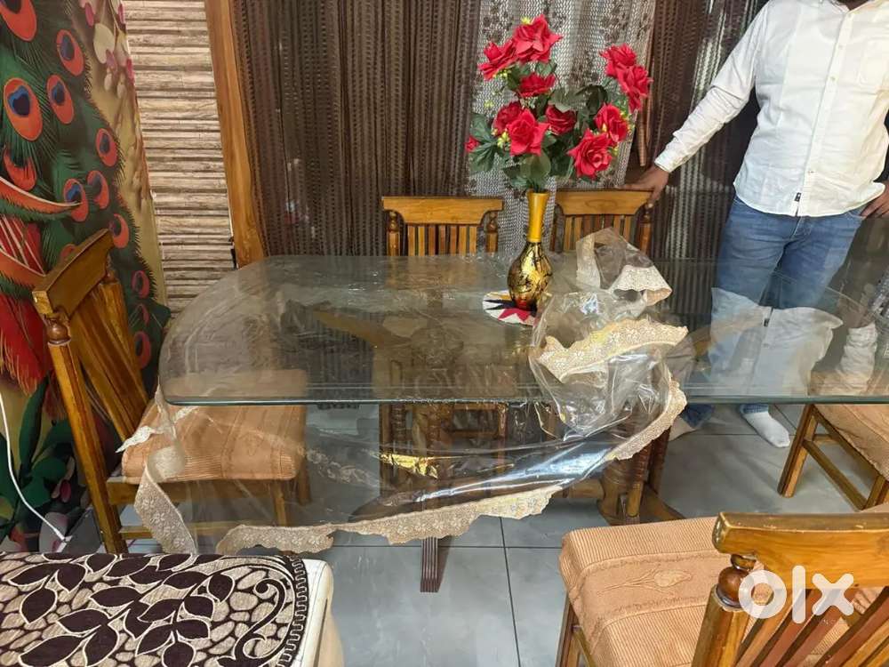 Six seated dining table