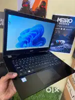 Acer Travelmate laptop i5, 8gb, 256 ssd Win 11