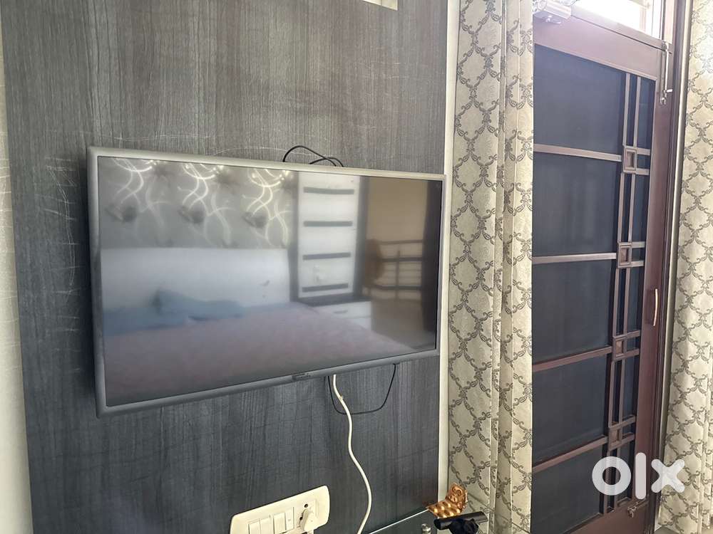 Samsung 32” LED TV
