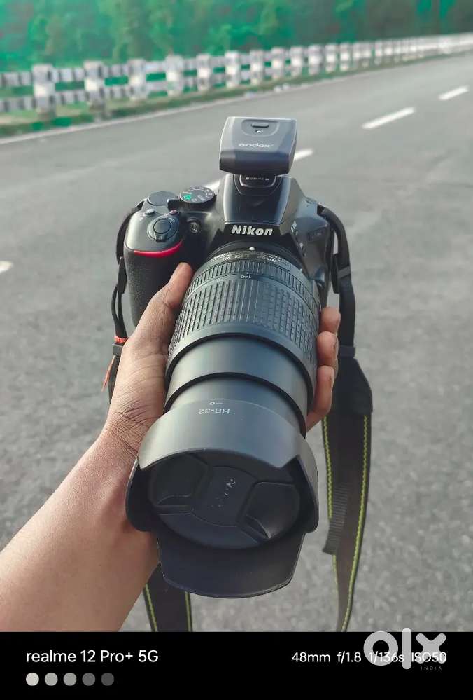 Nikon d5600 with 18-140 lens