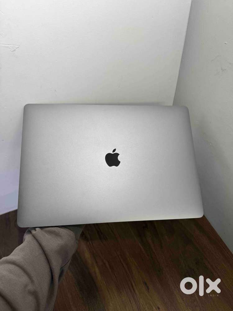 Macbook Pro i9 2019