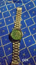 WACTH AND SIGNIFICANT BRANDED WATCH