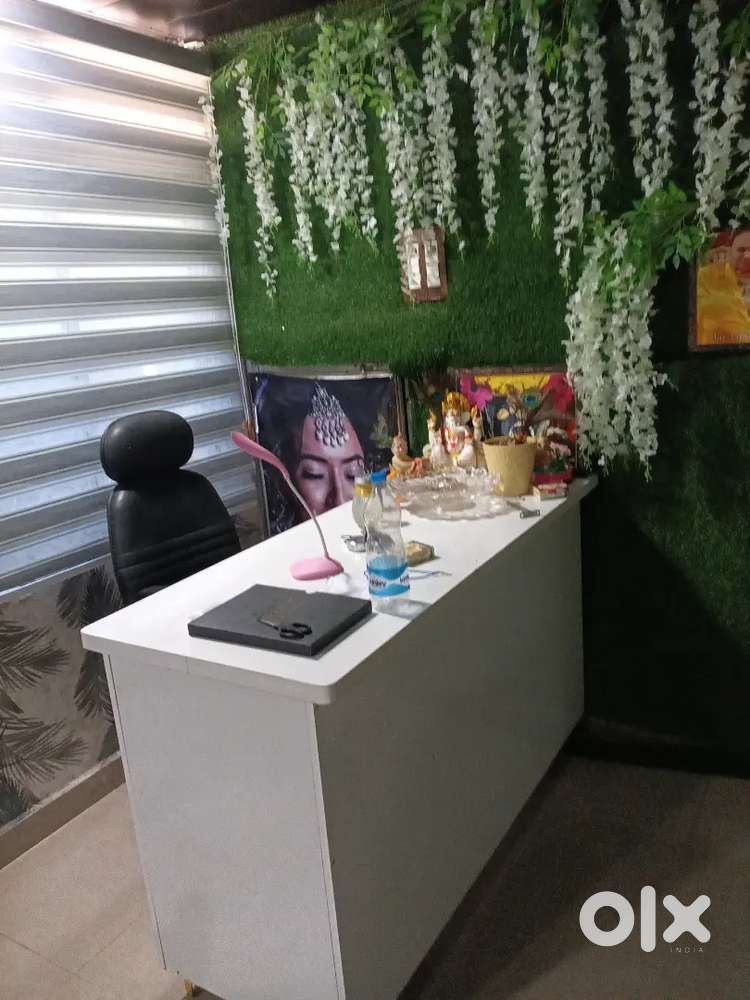 Running saloon main road talab tillo opp bagwati medicos