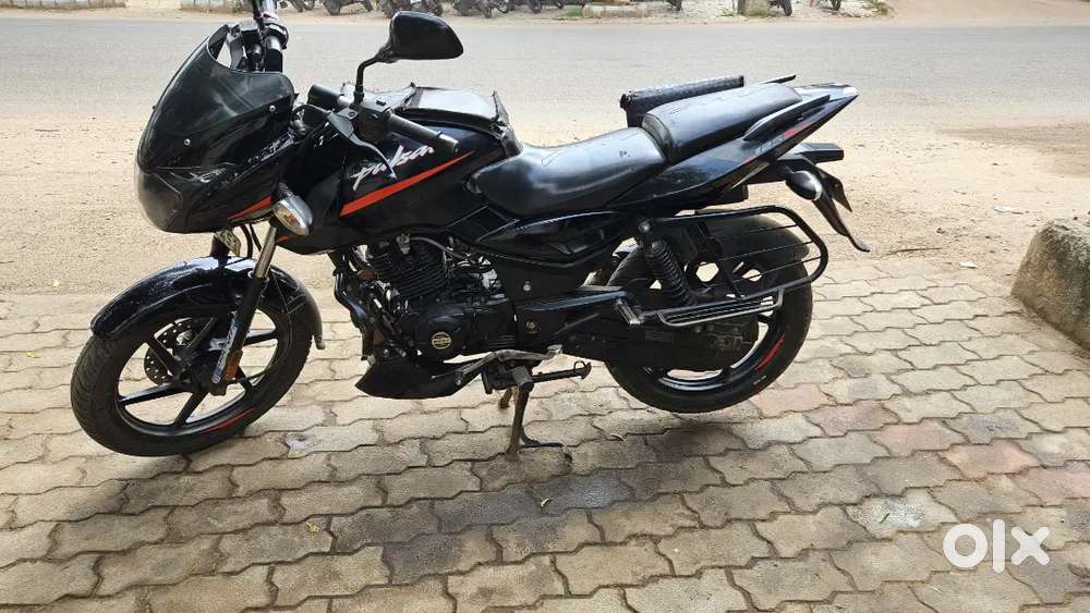 Bajaj Pulsar 125
