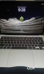 Apple MacBook Air Laptop: Apple M1 chip, 13.3-inch 8GB RAM, 256GB SSD