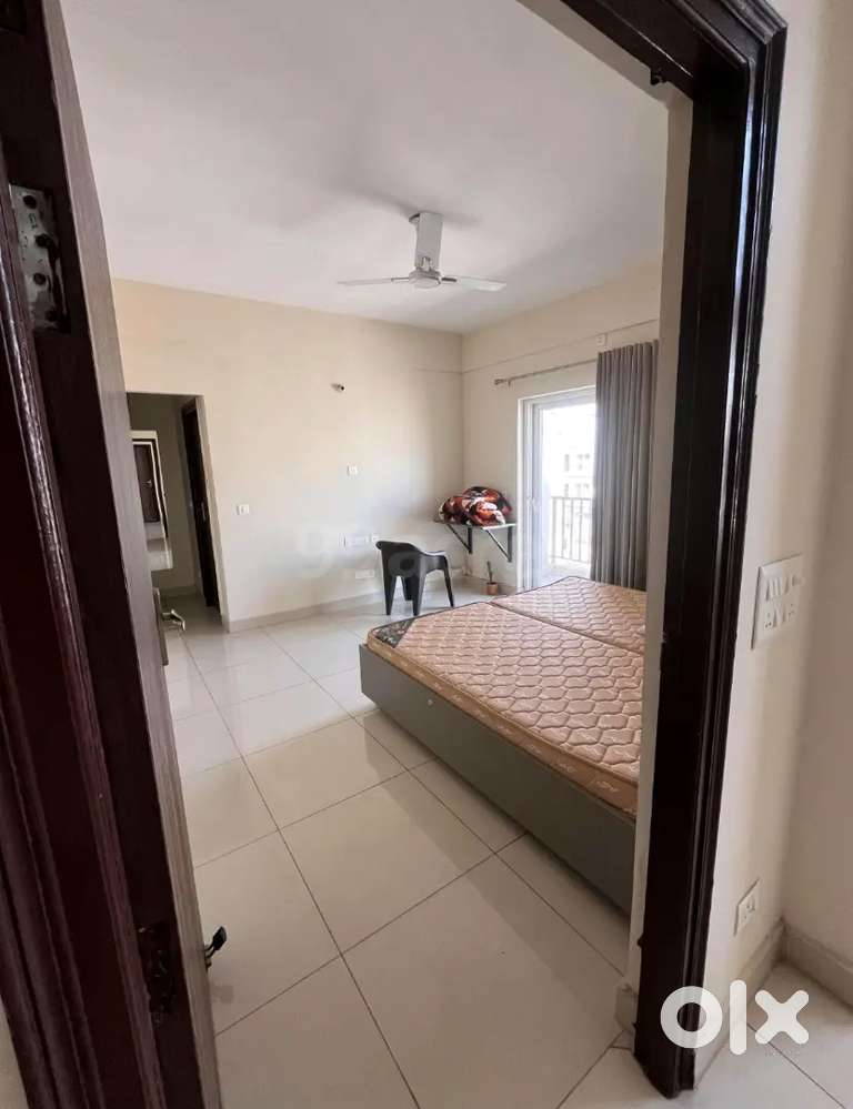 2bhk fully furnished penta-A-house near mdda isbt