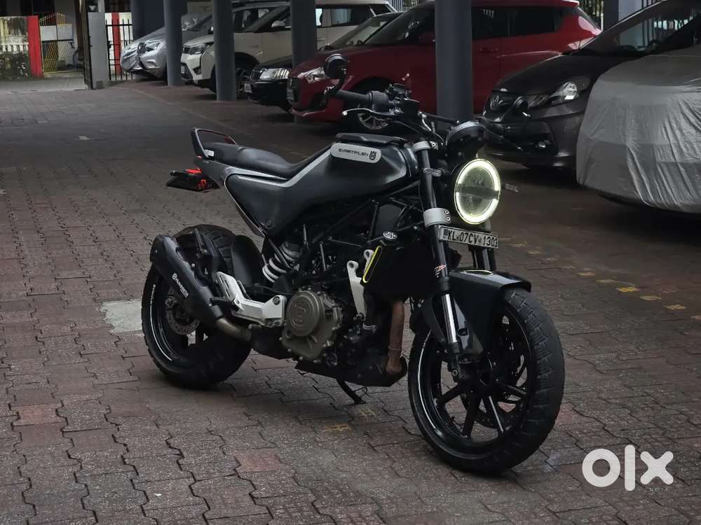 Husqvarna Svarpieln 250 (low Kms)