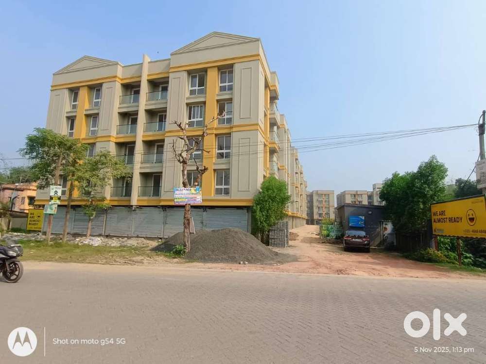 NEW 3BHK FLAT FOR SALE AT ATTRACTIVE PRICE 58LAHK