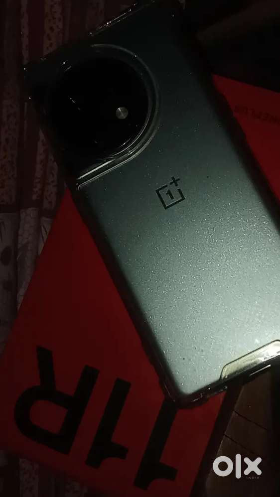 ONE PLUS 11R