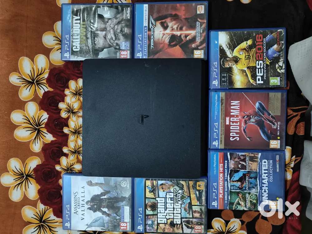 Ps4 slim with 7cd