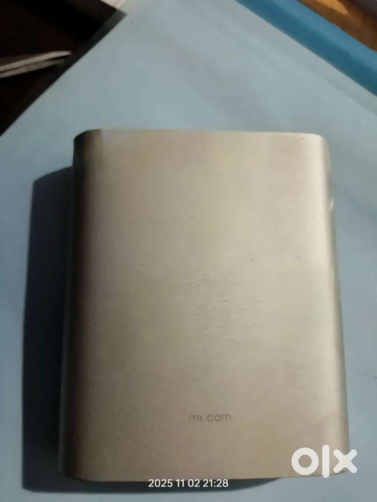 Power bank- 10400mh