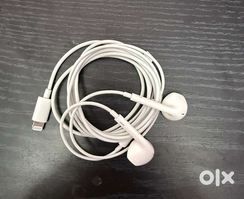Apple Airpods - wired - lightning cable