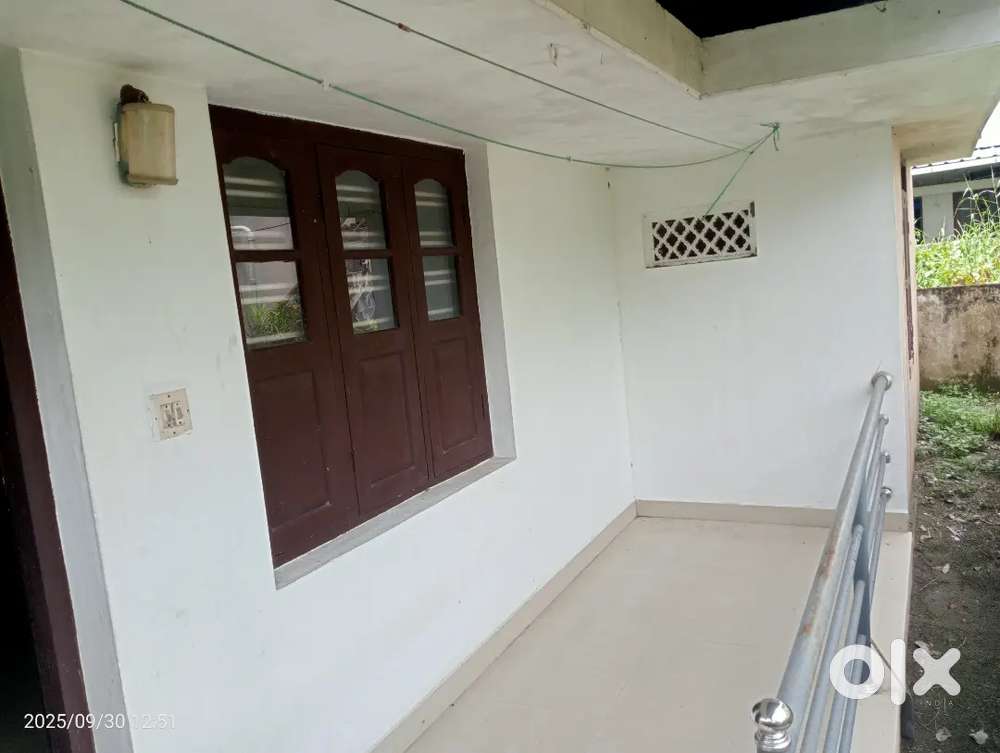Indipendent house kaloor elamakkara
