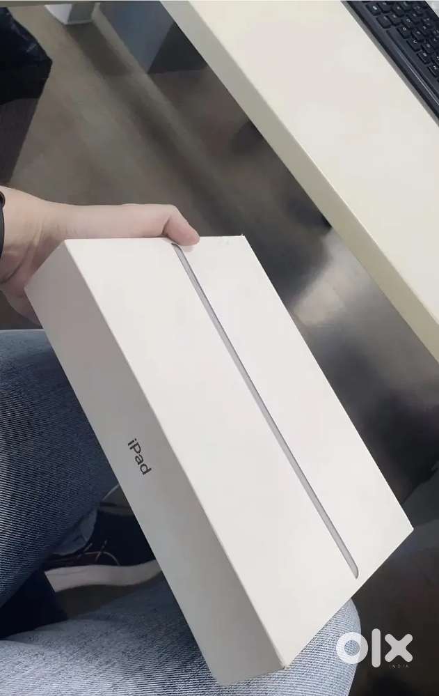 SCRATCH LESS IPAD 7TH GENERATION 10.2