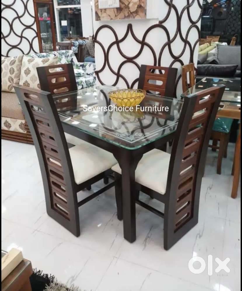 Sc Furniture 4 seater Dinning Table