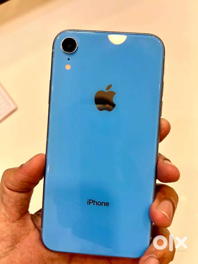iPhone XR 128gb Rs.9999 only