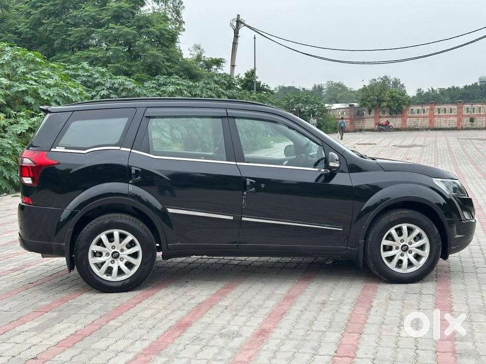 Mahindra XUV500 W7, 2019, Diesel