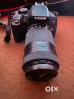 Canon EOS700d camers  with 55 250mm lens and memorycard