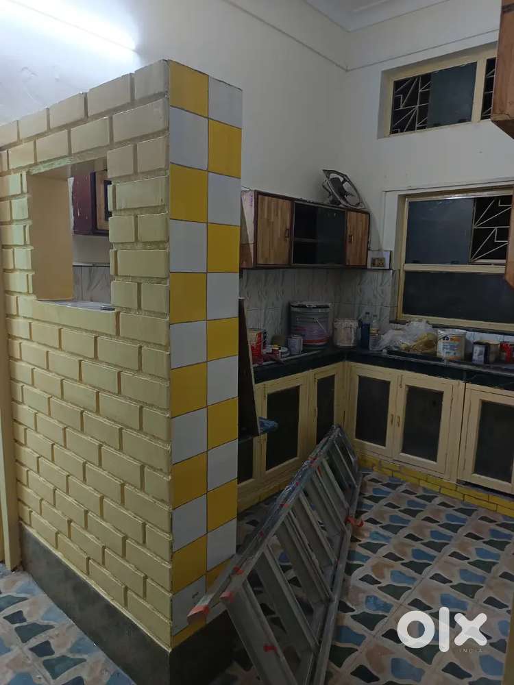 Beautiful 3bhk type available at uditnagar, ground floor.