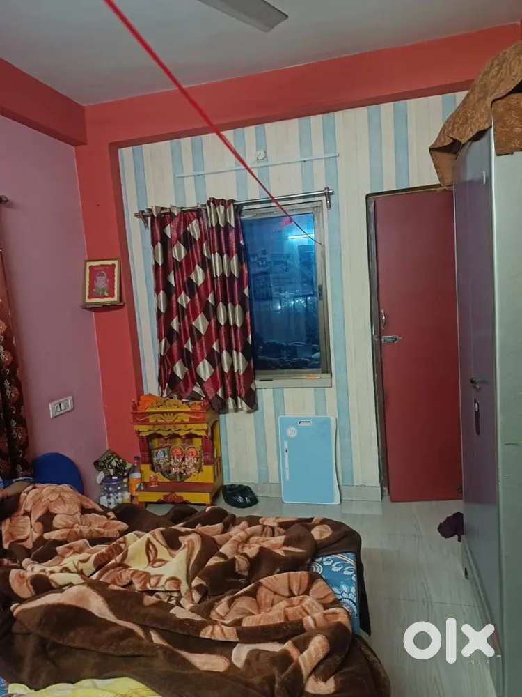 24 hrs security, lift, gym, community haul available